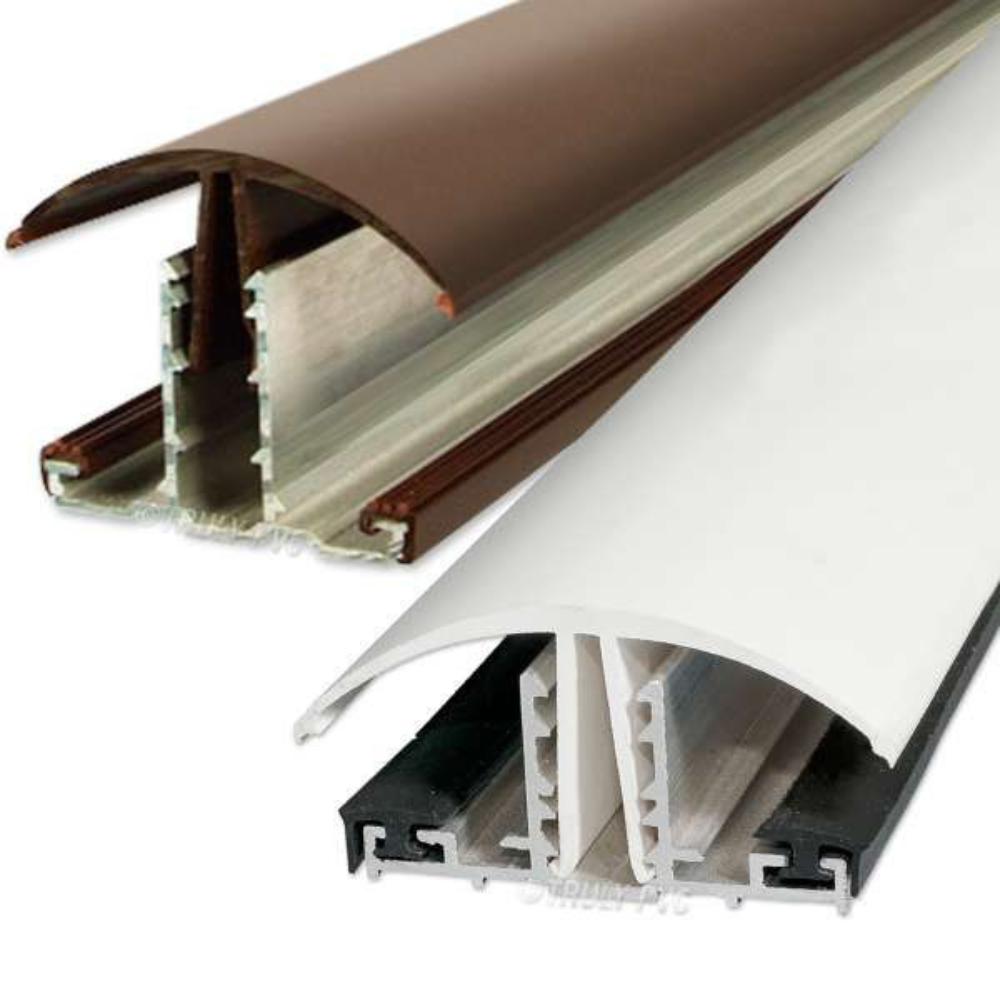 Gamme Économique – Profils à clipser en PVC Un bon rapport qualité/prix pour une pose simple.  Matériau : Base en aluminium, capot en PVC (profil à clipser) Avantages : Pose rapide, bon maintien des plaques, prix attractif Utilisation : Carports, couvertu