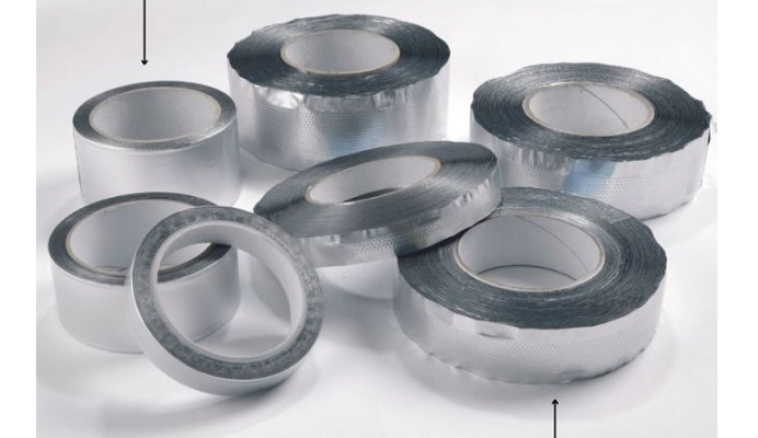 Ruban de solin : comment choisir le bon ruban de solin pour le polycarbonate ?